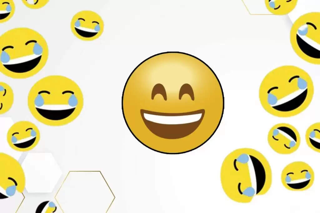 Viral Jokes: पत्नी के मुहं से मच्छर निकालने के लिए पति ने की अजीबो-गरीब हरकत, पढ़कर हसीं नहीं रोक पाएंगे आप