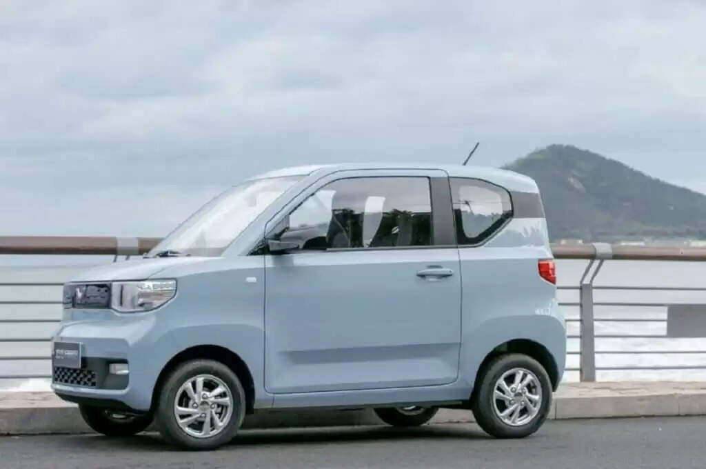 इस छोटी Luxury car के आगे बड़ी-बड़ी गाड़ियां भी लगेंगी फीकी, धांसू फीचर्स और स्टाइलिश लुक के आप भी हो जाएंगे कायल