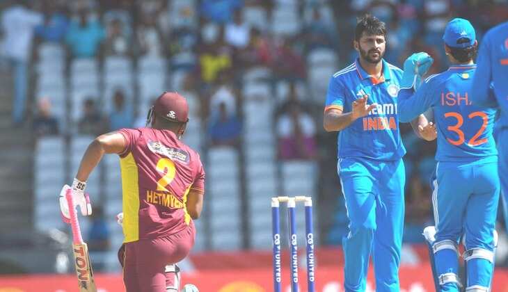 Shardul Thakur ने वेस्टइंडीज के खिलाफ गेंद से मचाया हल्ला, जानें वनडे सीरीज के 3 मैचों में झटके कुल कितने विकेट