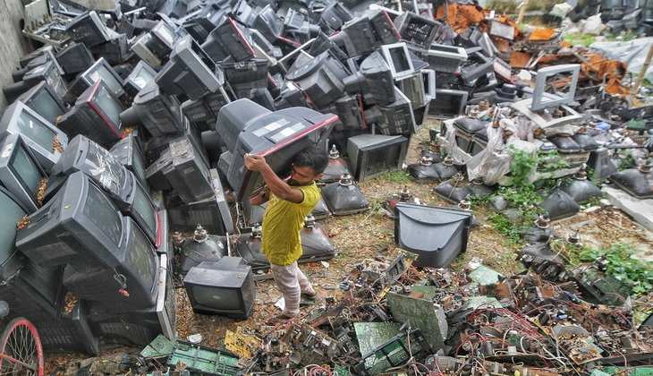 गरीब देशों में e-waste उत्पादन में गिरावट डिजिटल विभाजन को दर्शाती है, रिपोर्ट का दावा