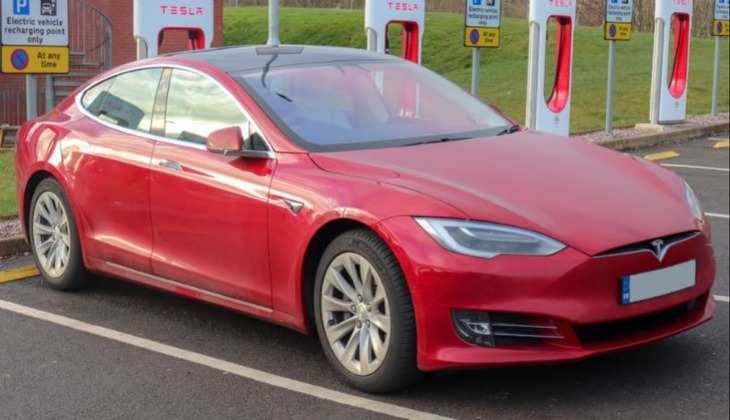 एलन मस्क की Tesla को लगा बड़ा झटका, टैक्स में छूट देने से सरकार का इंकार