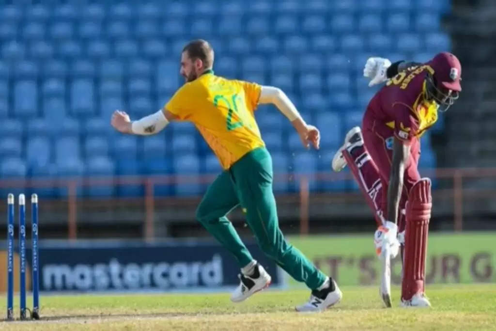 WI vs SA: शम्सी के आगे नाचते दिखे विंडीज बल्लेबाज, रोमांचक मुकाबले में दक्षिण अफ्रीका 1 रन से जीता