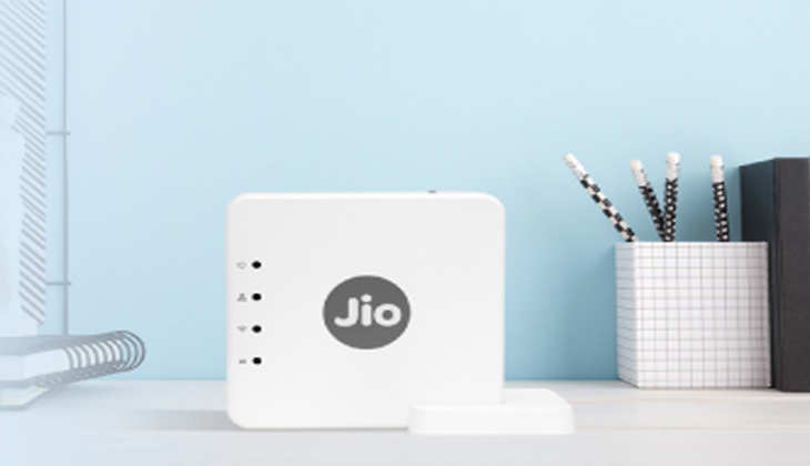 JioFiber: वाईफाई स्पीड बढ़ाने वाला डिवाइस हुआ लांच, घर के हर कोने में होगा इंटरनेट, कनेक्शन टूटने का झंझट भी ख़त्म