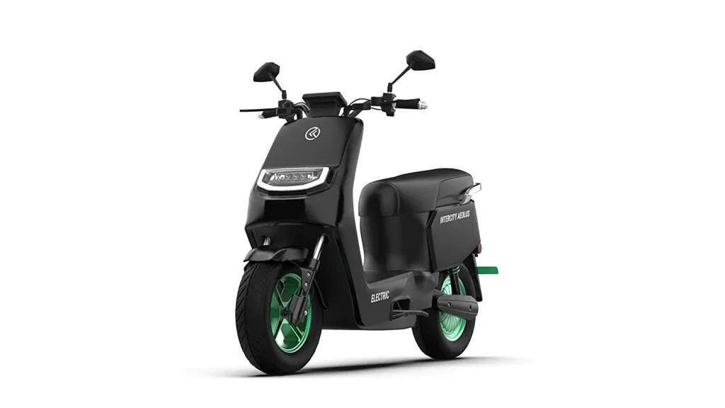 इस बेहतरीन electric scooter में है बेहद धांसू फीचर्स, 100 से ज्यादा की रेंज के साथ महज इतनी सी है कीमत