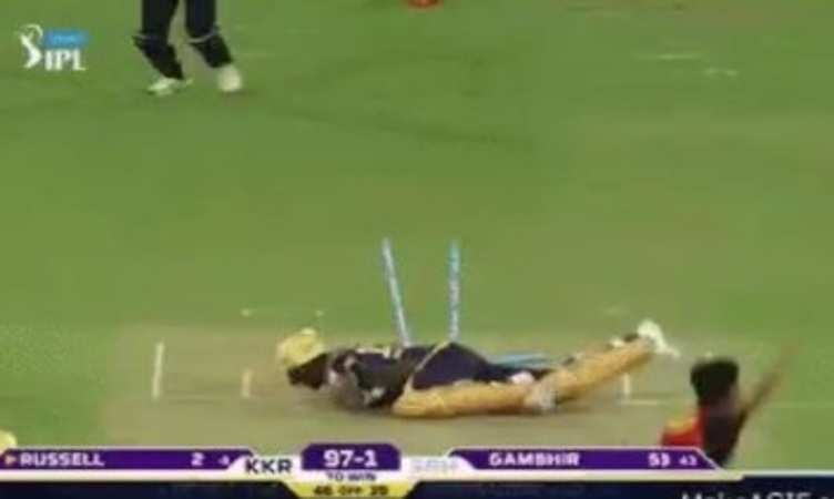 Video: गेंदबाज की इस यॉर्कर पर बल्लेबाज मुँह के बल ज़मीन पर गिरा, देखें वीडियो