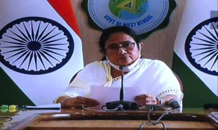Mamata Banerjee Pegasus Claim : पश्चिम बंगाल सीएम ममता बनर्जी ने किया बड़ा दावा, कहा -NSO ने जासूसी सॉफ्टवेयर का दिया था ऑफर