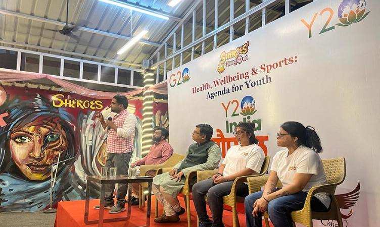 Noida: स्टेडियम में Y20 चौपाल का हुआ आयोजन, चेयरपर्सन अनमोल बोले-'भारत को बनाना है विश्वगुरु'