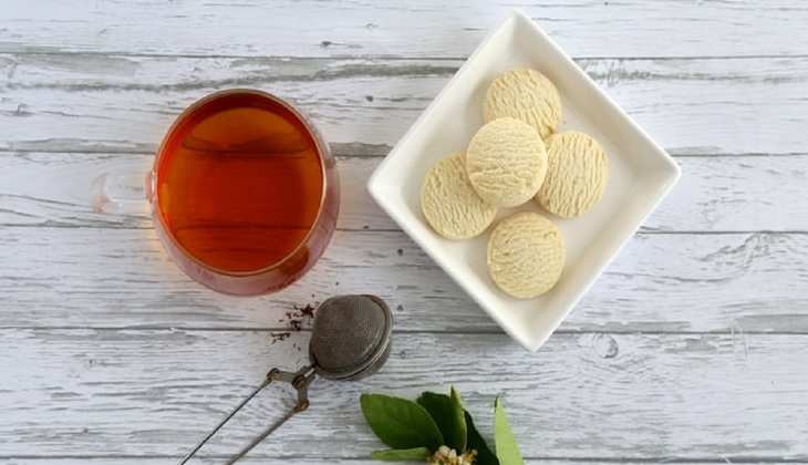 Black Tea Benefits and Side Effects: सेहत और स्किन के लिए काली चाय के फायदे और नुकसान