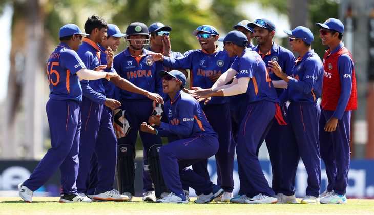 Under-19 WC: भारतीय टीम ने बांग्लादेश को कराया नागिन डांस, फ़ाइनल इस टीम से, देखें वीडियो   