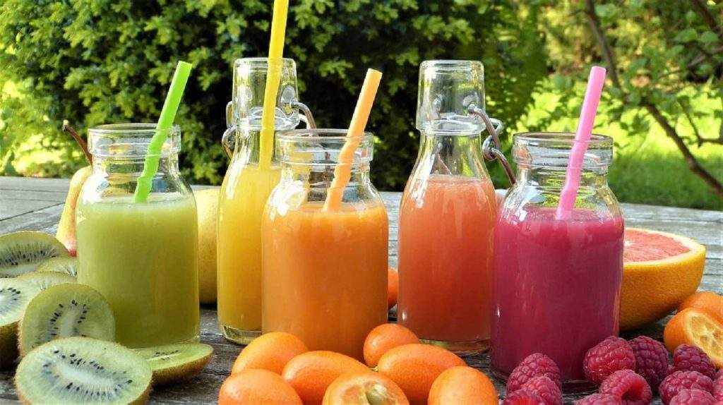 Juice or Smoothie क्या पीना होता है आपके सेहत के लिए बेहतर ? तो पढ़ लें ये खबर...