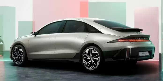 Hyundai की ये बेहतरीन इलेक्ट्रिक कार होगी इस दिन लॉन्च, टाटा नेक्सन को देगी कड़ी टक्कर, अभी जानें कीमत
