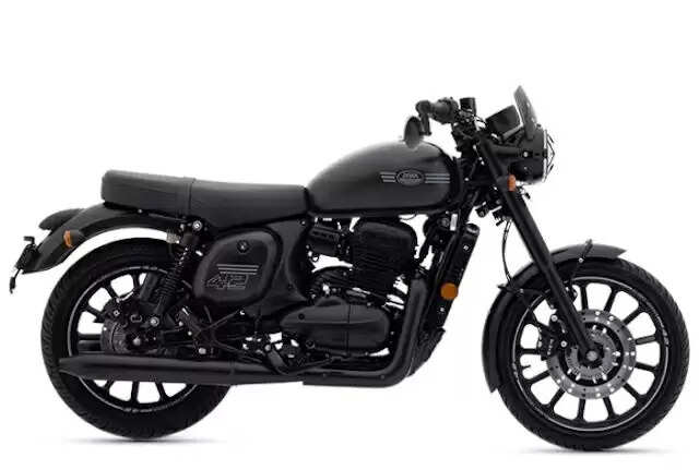 Royal enfield से लेकर Jawa तक, ये हैं मार्केट कि सबसे सस्ती cruiser bikes, अभी देखिए मात्र इतनी है कीमत