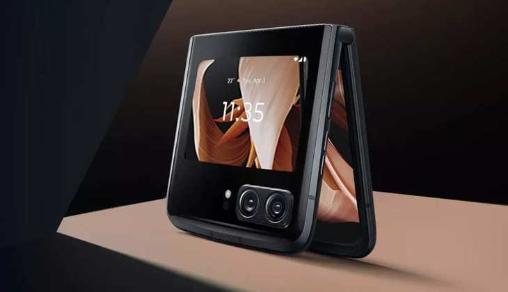 Motorola Flip Phone: बाजार में Samsung के फ्लिप फोन को टक्कर देने आ रहा है मोटोरोला का रेजर, जानें फीचर्स
