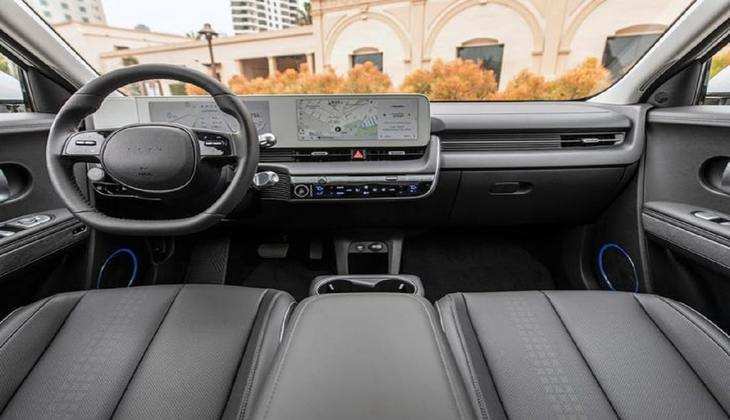 Hyundai Ioniq 5: सोफे जैसी सीट और जबरदस्त रेंज देख आप भी हुंडई की इस कार के हो जाएंगे फैन, कीमत भी होगी मात्र इतनी