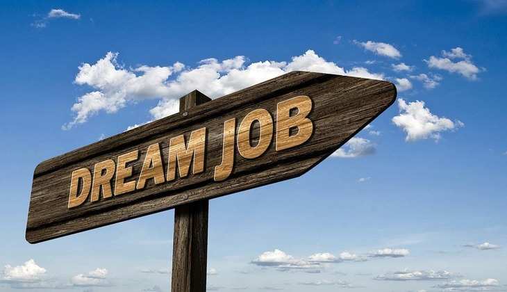 UP Government Job 2023: यूपी सरकार करने जा रही हजारों पदो पर भर्ती, जानें आवेदन करने का सही तरीका