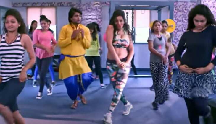 भोजपुरी क्वीन Monalisa का सबसे जबरदस्त हिट डांस, आपने देखा ये वीडियो?