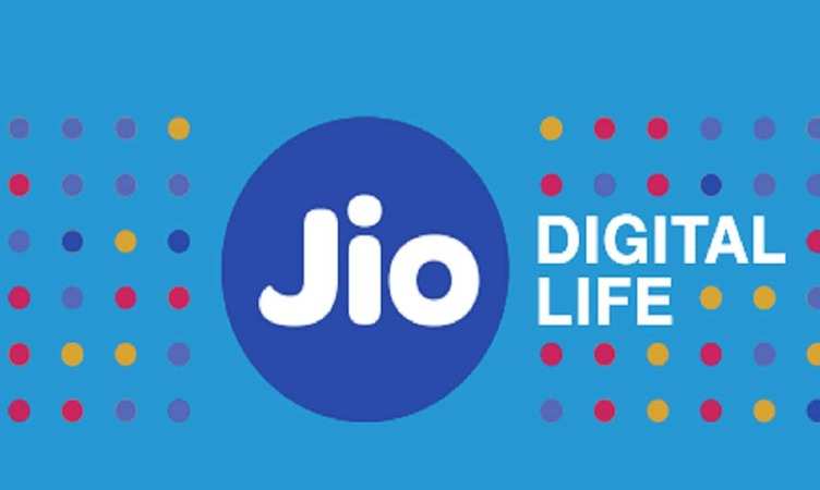 Jio Data Plan: अब खूब इस्तेमाल करिये इंटरनेट, जियो दे रहा 2.5GB डेटा और अनलिमिटेड कालिंग, जानें प्लान