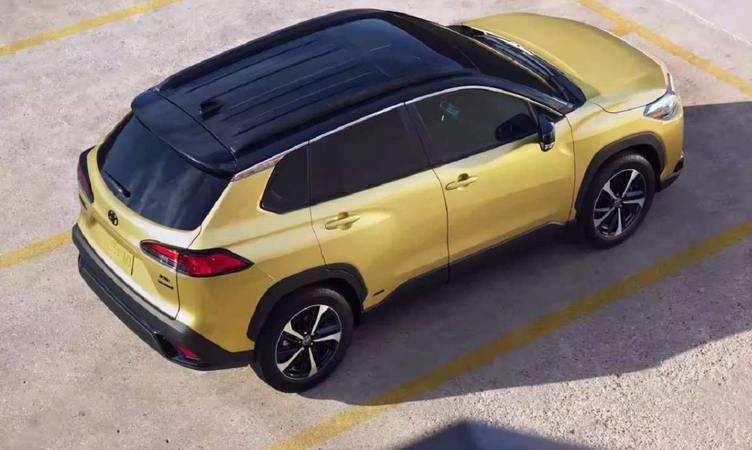 Toyota SUV: Hyundai Creta को पटकनी देने आ रही नई टोयोटा कार, जबरदस्त मिलेगा पॉवरट्रेन, जानें डिटेल्स