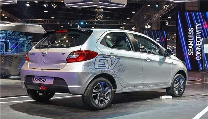 Tata Tiago EV: लॉन्च हुई Tata की ये धांसू इलेक्ट्रिक कार, 310 किमी रेंज के साथ मिल रहे बेहद एडवांस्ड फीचर्स, जानें कीमत