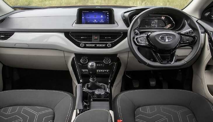 अव्वल स्थान पर पहुंची ये धांसू SUV, Hyundai Creta को भी दिया पछाड़, अभी देखें कीमत है महज इतनी