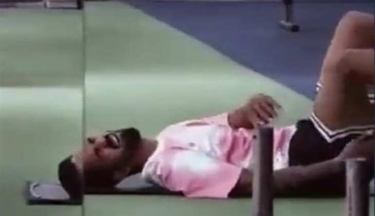 Video: आईपीएल की तैयारी के लिए अभी से GYM पहुँचा &ldquo;टीम इंडिया&rdquo; का यह बल्लेबाज, देखे वीडियो