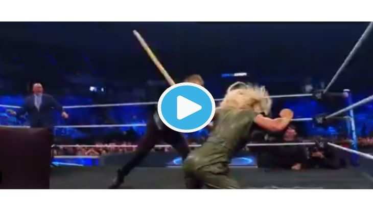 Video WWE: शार्लेट ने रोंडा पर किया स्टीक से वार, फिर जो हुआ उसे देख कांप जाएंगे आप, देखें वीडियो