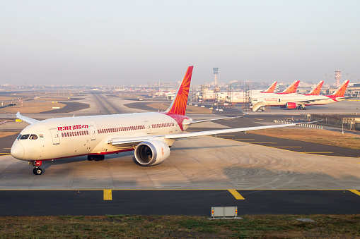 रतन टाटा ने ऐसे किया “एयर इंडिया” के यात्रियों का स्वागत, ऑडियों सुनकर होगा गर्व 
