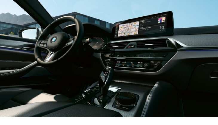 BMW ने मार्केट में अपनी इस कार को किया लॉन्च, जबरदस्त फीचर्स के साथ लुक है बेहद स्टाइलिश, अभी जानें इसकी कीमत