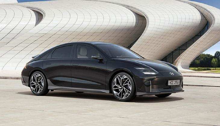 Hyundai की इस धाकड़ इलेक्ट्रिक कार के आगे सबकी निकल जाएगी हवा, जबरदस्त ड्राइविंग रेंज के साथ शानदार हैं खासियत, जानें डिटेल्स