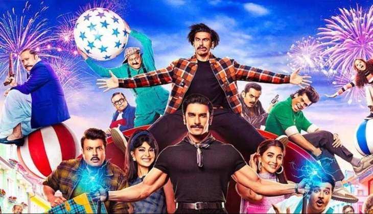 Cirkus Review: 'रणवीर सिंह' की 'सर्कस' देख कंफ्यूज हुए लोग, थिएटर में देखने से पहले जाने कैसी है मूवी