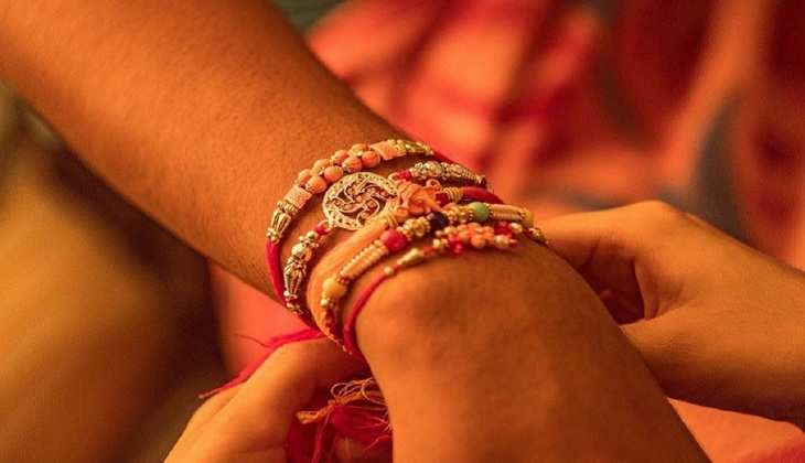Raksha Bandhan 2021: राखी में है रंगों का बड़ा महत्व, स्पेशल रंग से आएगी भाइयों के जीवन में खुशहाली