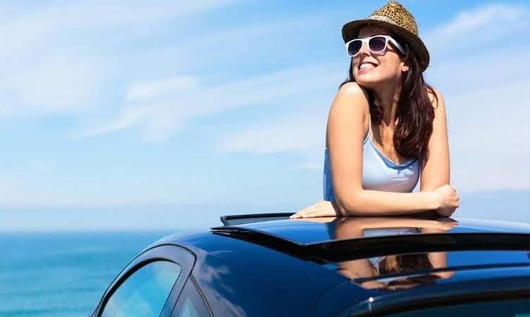 Use of Sunroof: कार में किसलिए दिया जाता है सनरूफ? जानें क्या है इसकी वजह