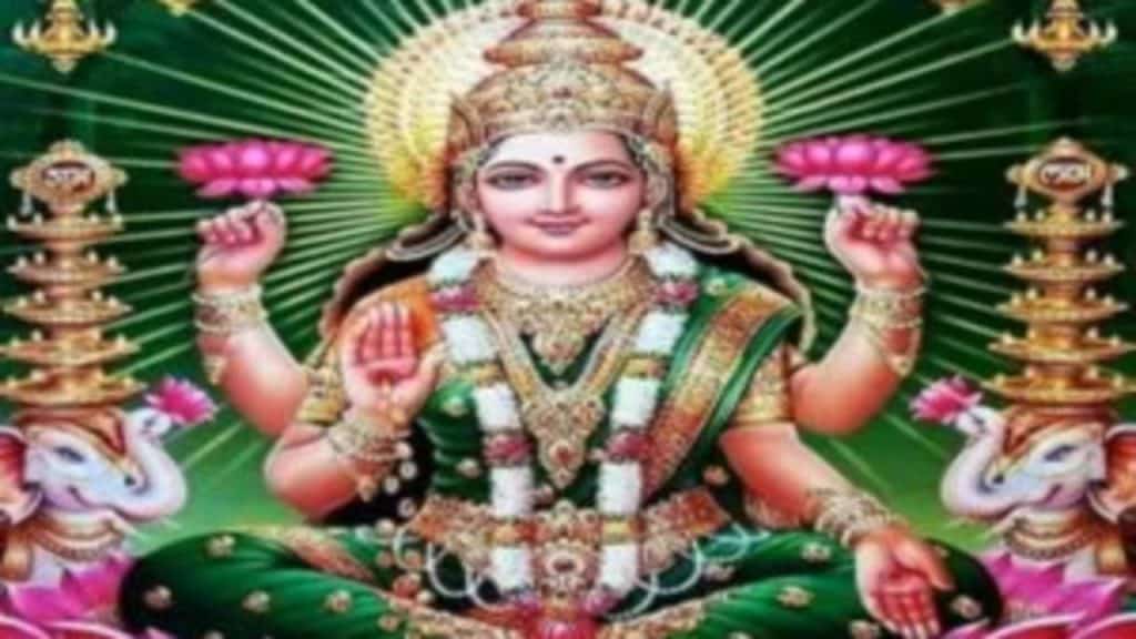 Vishnu laxmi kamal: लक्ष्मी जी को खुश करने के लिए घर में लगाएं ये पौधा, कभी नहीं होने पाएगी धन की कमी
