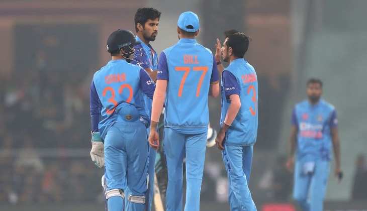 IND VS NZ 2nd T20: भारत ने न्यूजीलैंड की टीम को 99 पर रोका, जानें अर्शदीप समेत किन गेंदबाजों ने झटके कितने विकेट