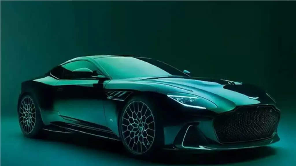 Aston Martin: कंपनी की इस चमचमाती कार को मिला नया अपग्रेड, तगड़े इंजन के साथ अब और भी हाईटेक होंगे फीचर्स, जानें क्या है खास