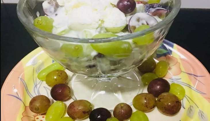 Grape ice cream Recipe: गर्मी में खट्टे मीठे अंगूर की आईस्क्रीम कर देगी कूल कूल, जानें इसकी आसान रेसिपी  