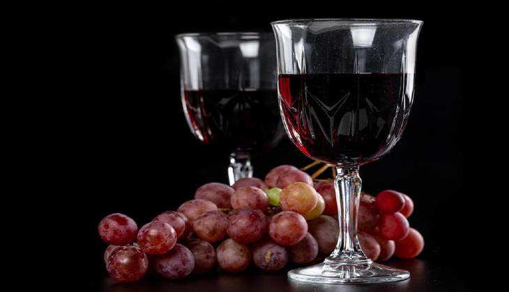 काले अंगूर तो खूब खाएं होंगे लेकिन आज बनाइये Black Grapes Juice Recipe, बन जाएंगे इसके फैन