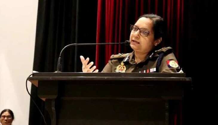 Noida: होली के मद्देनजर पुलिस कमिश्नर ने सभी धर्म गुरुओं के साथ की बैठक, कहा-&lsquo;अफवाहों पर न दें ध्यान&rsquo;