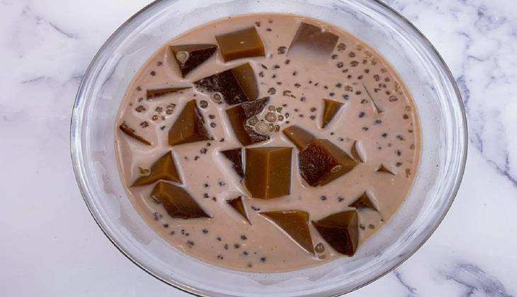 Coffee Jelly Tapioca Drink: साबूदाने की इस टेस्टी ड्रिंक का ऐसा स्वाद जो कभी नहीं भूल पाएंगे आप