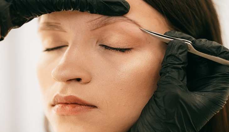 Perfect Eyebrow Tips: आईब्रोज को परफेक्ट बनाने के लिए ज़रूर करें ये काम