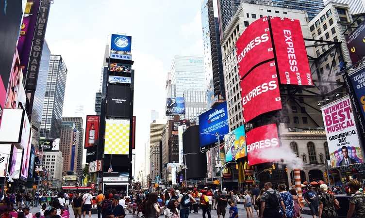 75वें स्वतंत्रता दिवस पर Times Square में फहराया जाएगा सबसे बड़ा तिरंगा