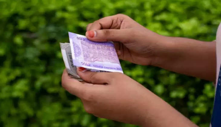 Kinnar Pension Scheme: इस राज्य की सरकार देती है किन्नरों को 2 हजार रुपये महीना पेंशन,यहां जानें योजना के बारे में पूरी डिटेल
