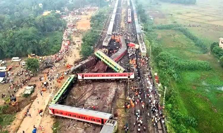 Odisha Train Accident: ट्रिपल ट्रेन हादसे में लोको पायलट और गार्ड कहां हुए गायब? जानें पूरी डिटेल्स