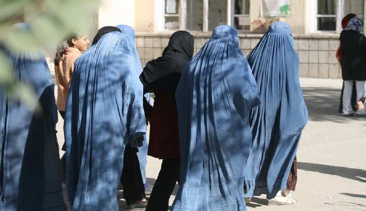 तालिबान का फरमान: लड़के नहीं करा सकते बॉडी मसाज, हिजाब पहनकर नहाएंगी महिलाएं