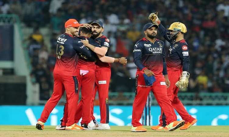 LSG vs RCB IPL 2023: आरसीबी ने डिफेंड किया इस सीजन का सबसे छोटा स्कोर, रोमांचक मैच में लखनऊ को 18 रन से हराया