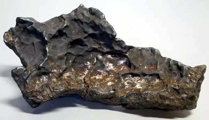 Meteorite: स्वीडन में पहली बार गिरा उल्का पिंड, वैज्ञानिको को मिली धातु