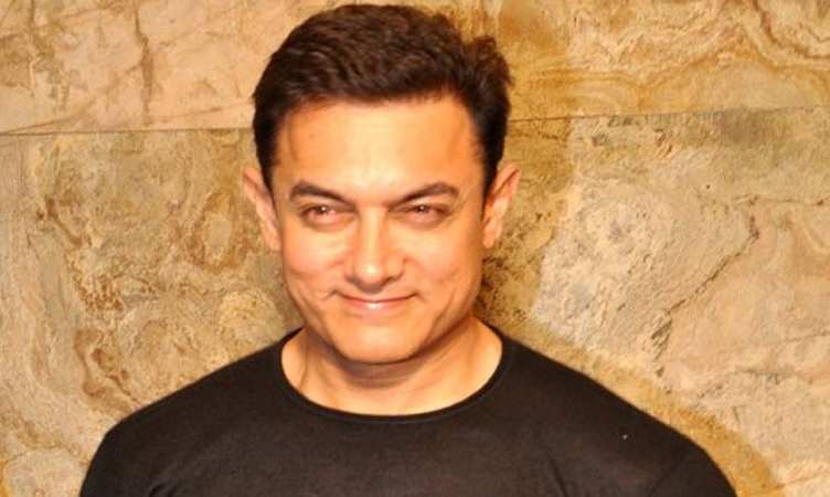 आमिर खान हुए कोरोना पॉजिटिव, खुद को किया क्वारंटाइन