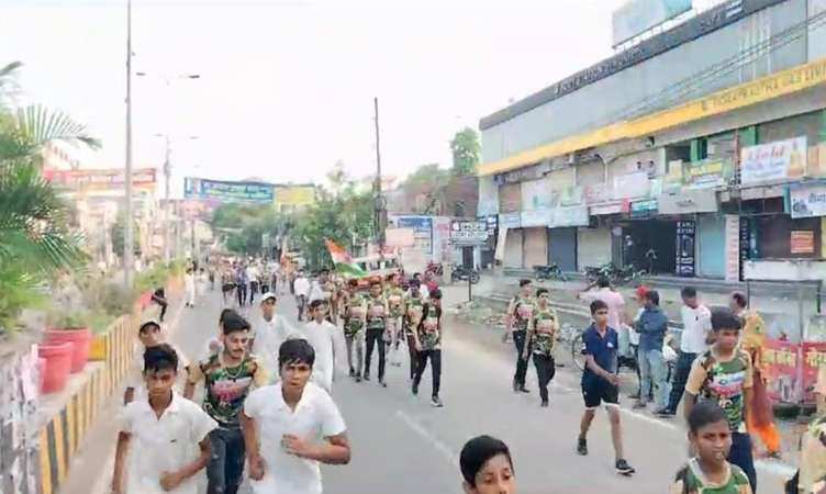 Muzaffarnagar: 15 अगस्त से पहले मुजफ्फ़रनगर में जज़्बा दौड़ का आयोजन, केंद्रीय मंत्री संजीव बालियान ने भी लगाई दौड़