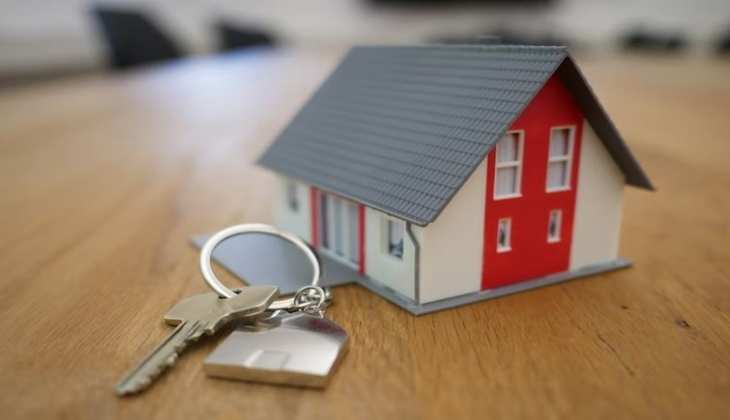 Home Loan Tips: होम लोन के बाद आपकी EMI हो सकती है कम! बस जान लें ये जरूरी बातें