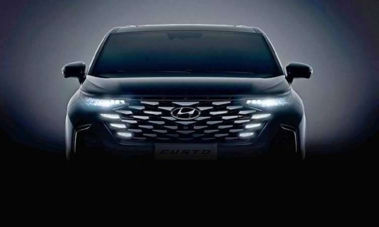Hyundai Stargazer MPV को टक्कर देगी नई Ertiga